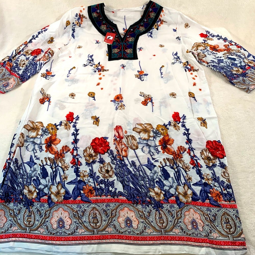 New T-shirt Tunic classic dress Floral size L